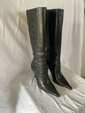 B2 Leather Elegant Black Tall Pointed-Toe Heeled Boots